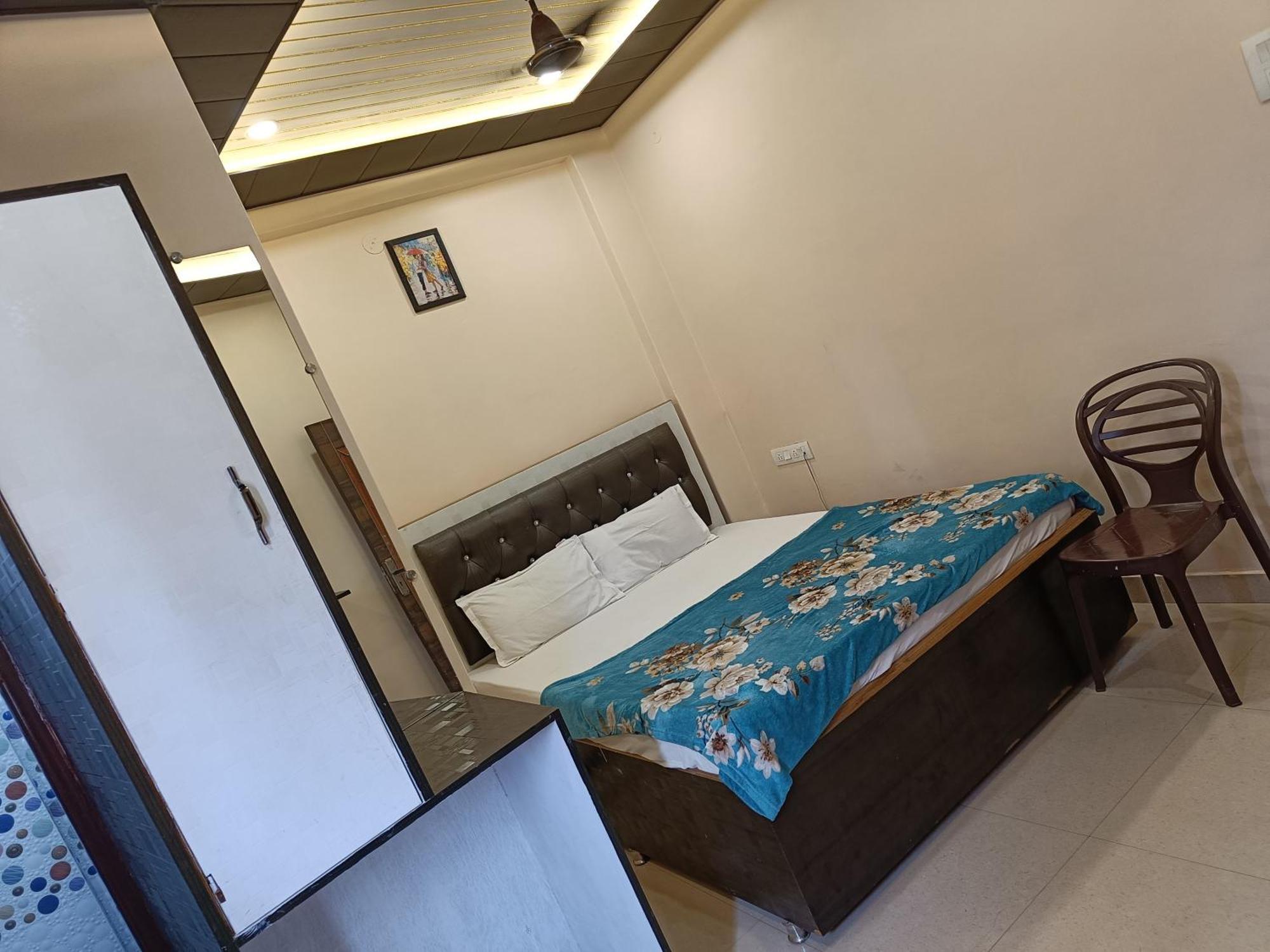 Hotel Pragya International Váránasí Exteriér fotografie